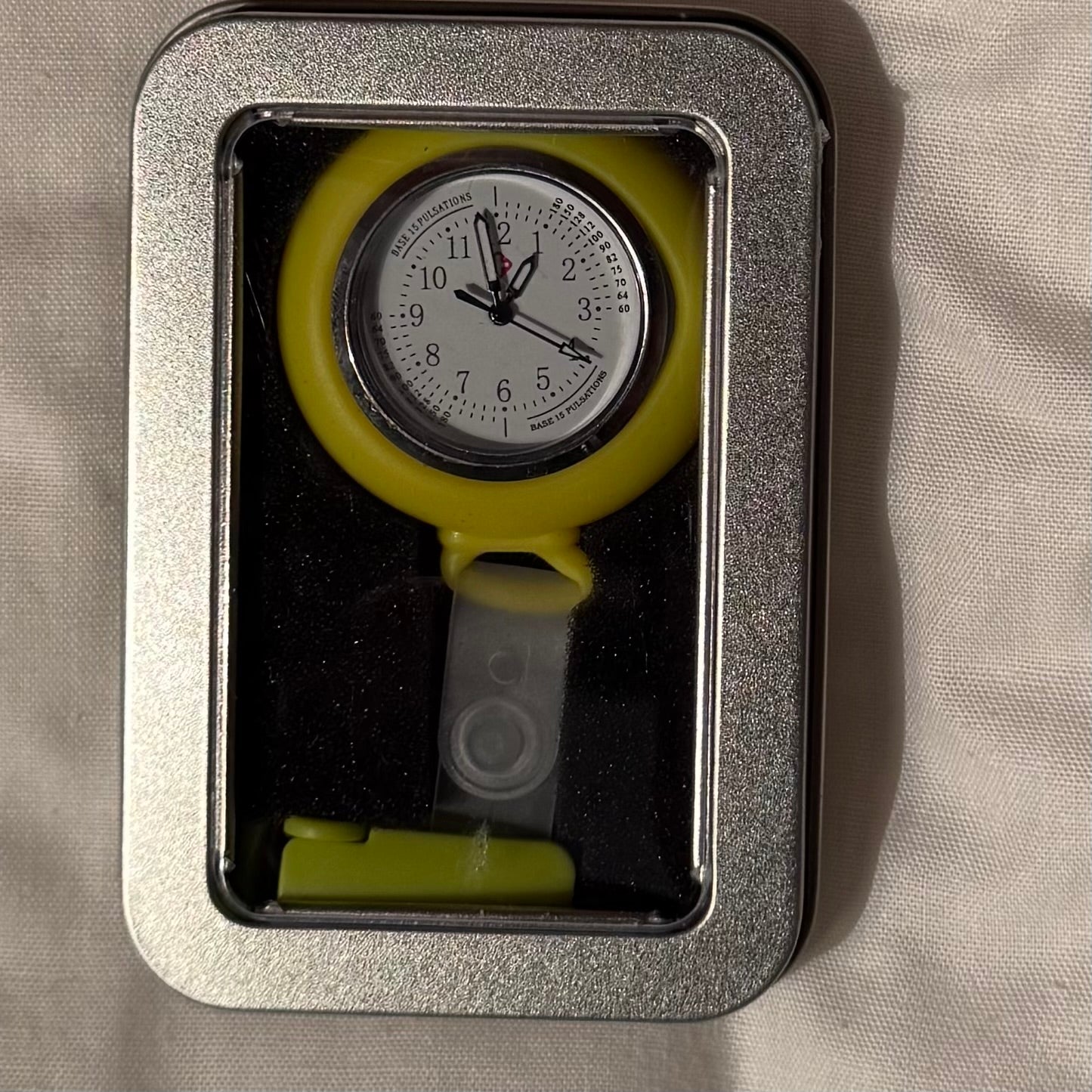 Montre d'infirmière pour massothérapeutes